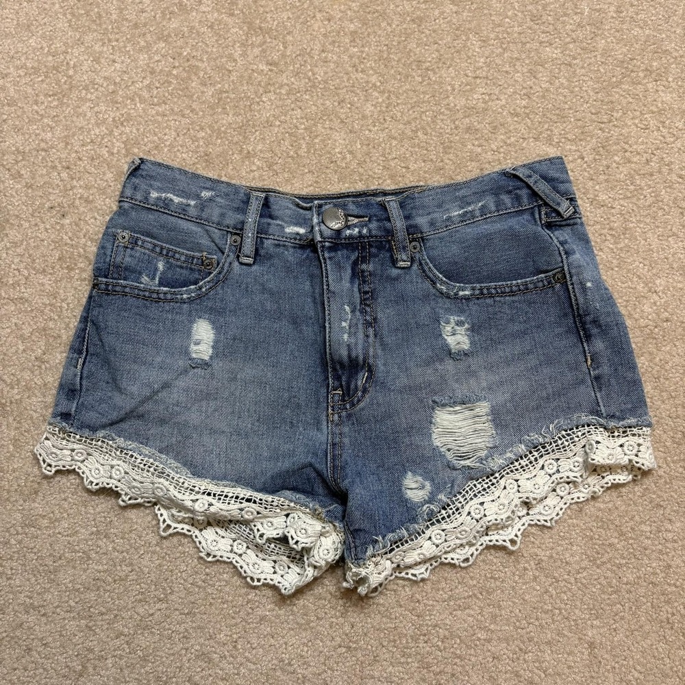 Free People‎ Jean Shorts Womens 24 Blue Denim Lace Trim Distressed Cutoff